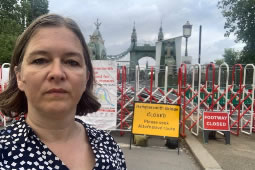 Fleur Anderson MP Celebrates Hammersmith Bridge 