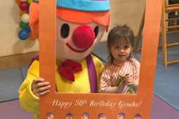 Putney Families Mark 50 years of Gymboree Play & Music