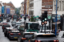 Council Rejects Call to Scrap Putney Bridge Layout Changes