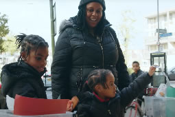 Alton Estate Residents Take the Recycle Right Challenge