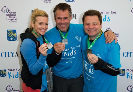 GOSH Gabby Logan, Kenny Logan & Chris Hollins at last year's race