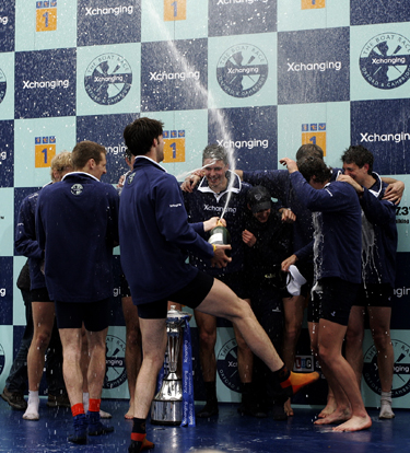 Oxford celebrate Boat Race win 2005