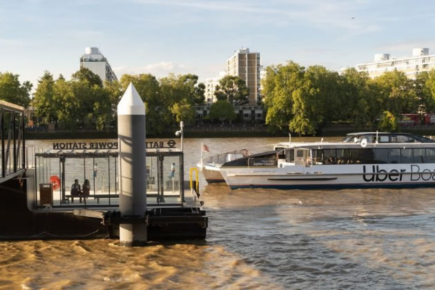 A Thames Clipper docking at Battersea Power Station Pier 