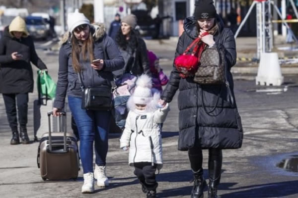 Most Ukrainian refugees are women and children