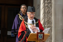 New King Proclaimed at Wandsworth Town Hall